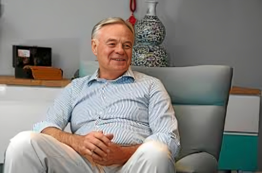 Koos Bekker