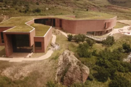 Kgodumodumo Dinosaur centre