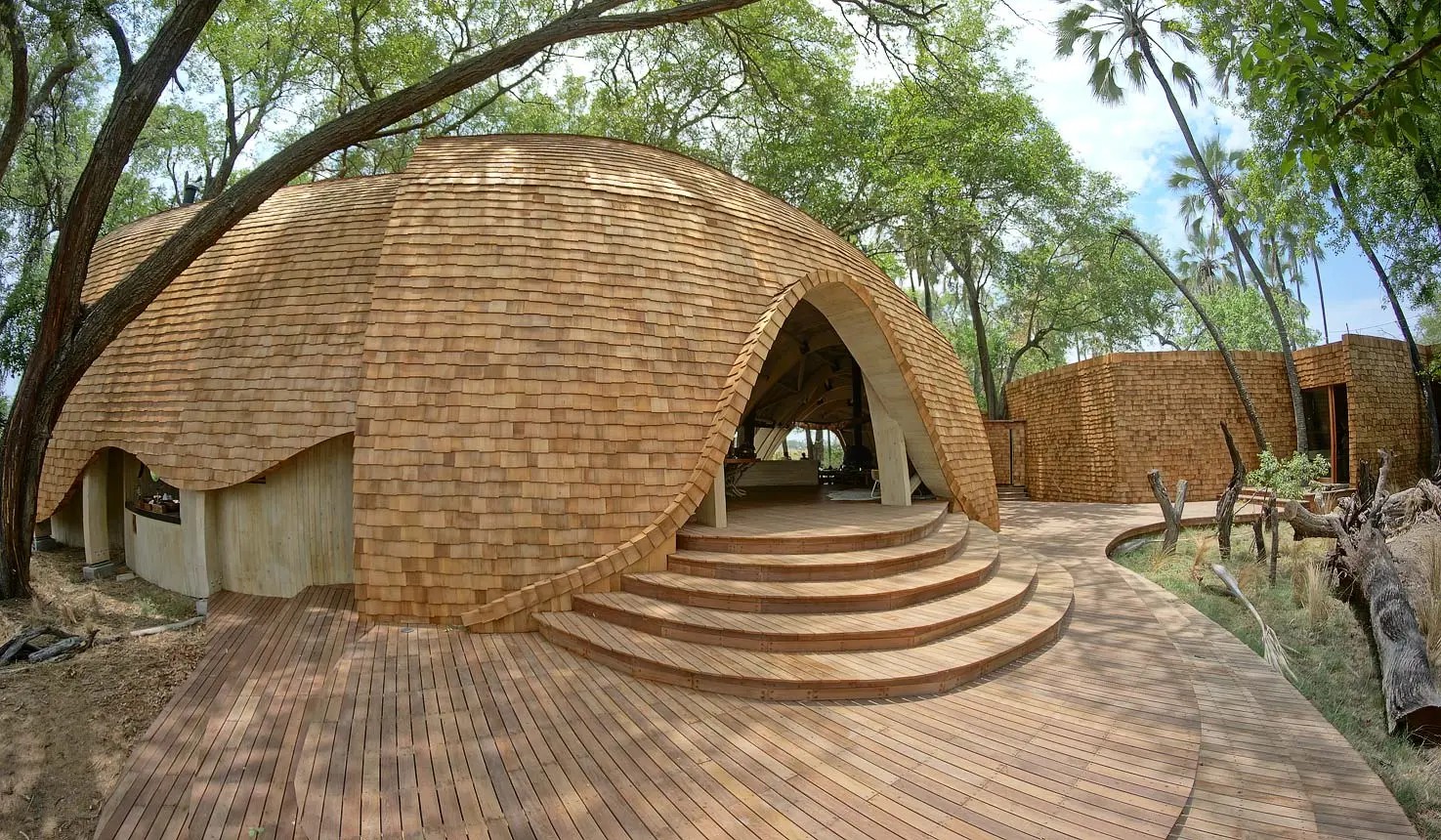 Sandibe Okavango Safari Lodge