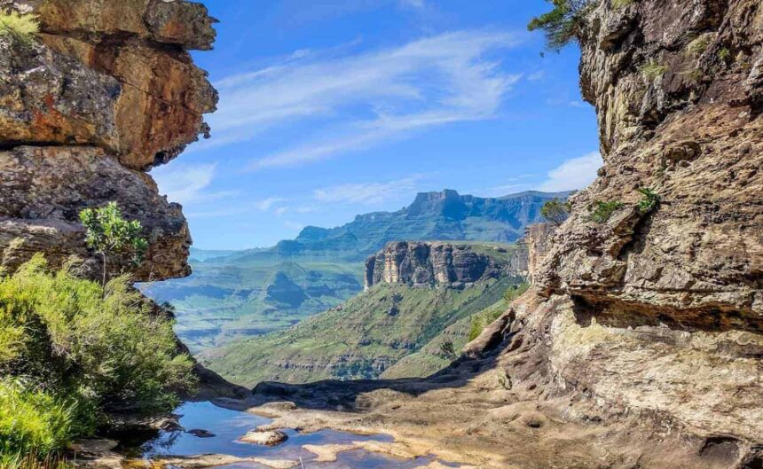 Trail-Drakensberg-South-Africa