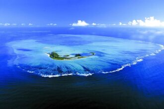 Seychelles and Mauritius investment ranking