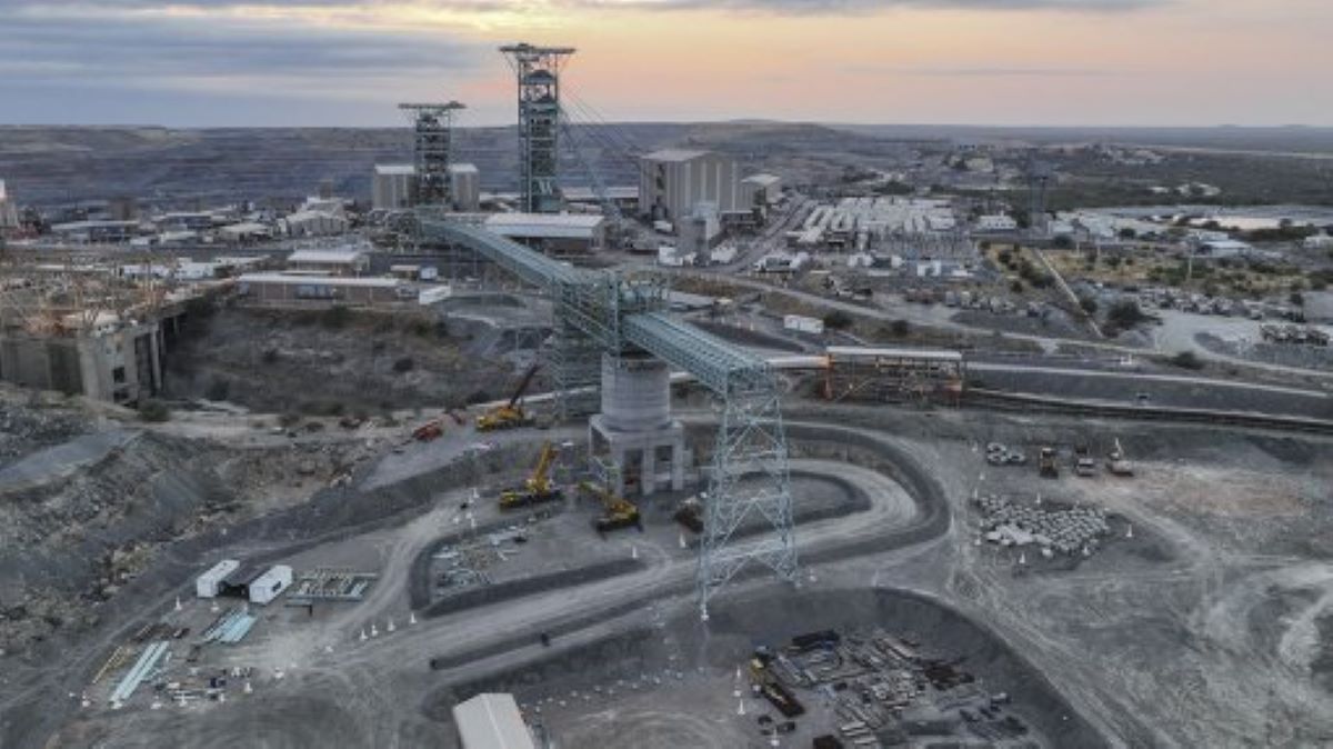 De Beers mine