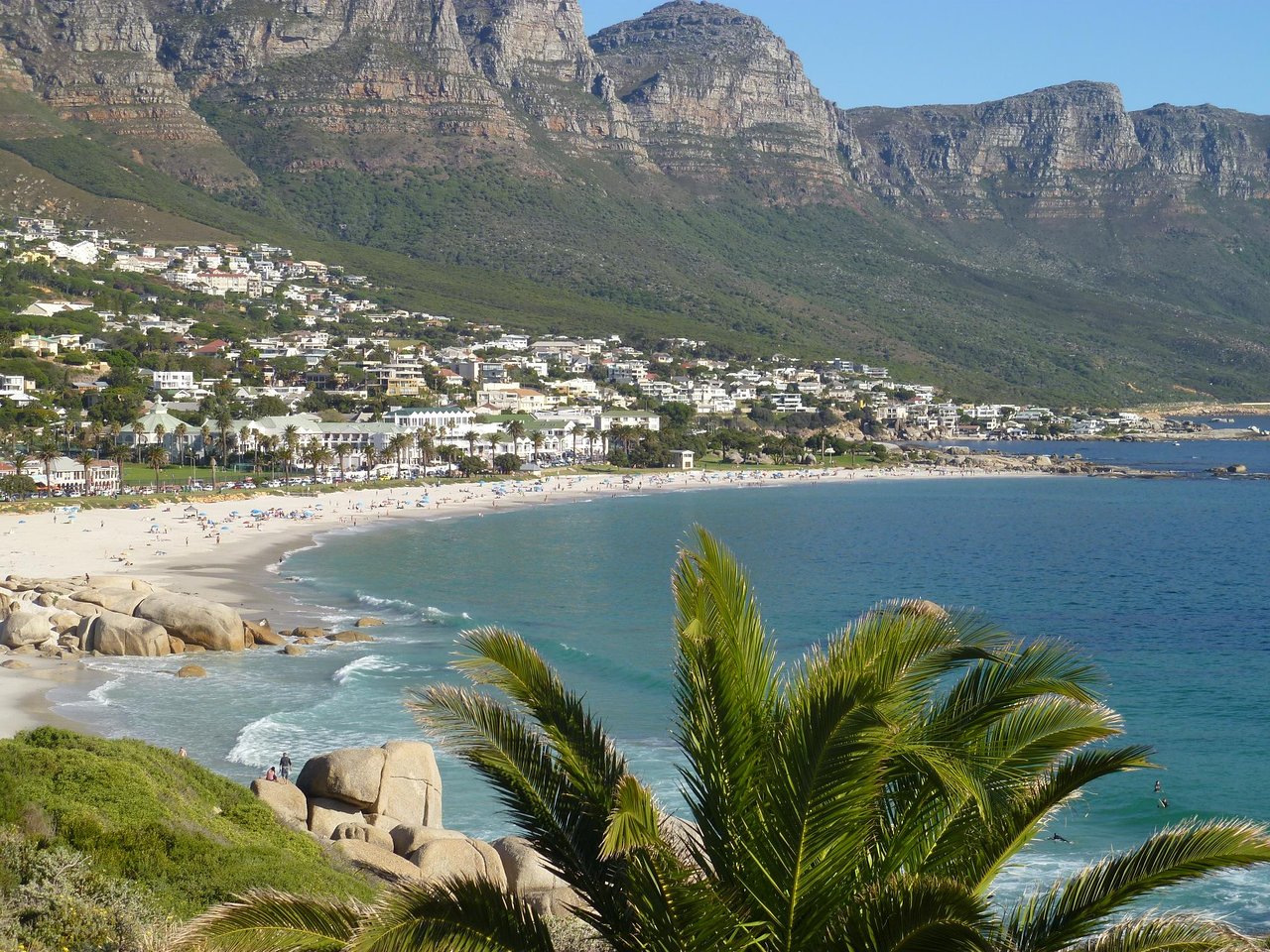 camps-bay beach