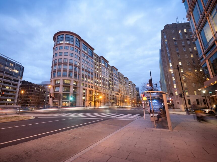 IFC private sector funding 2025