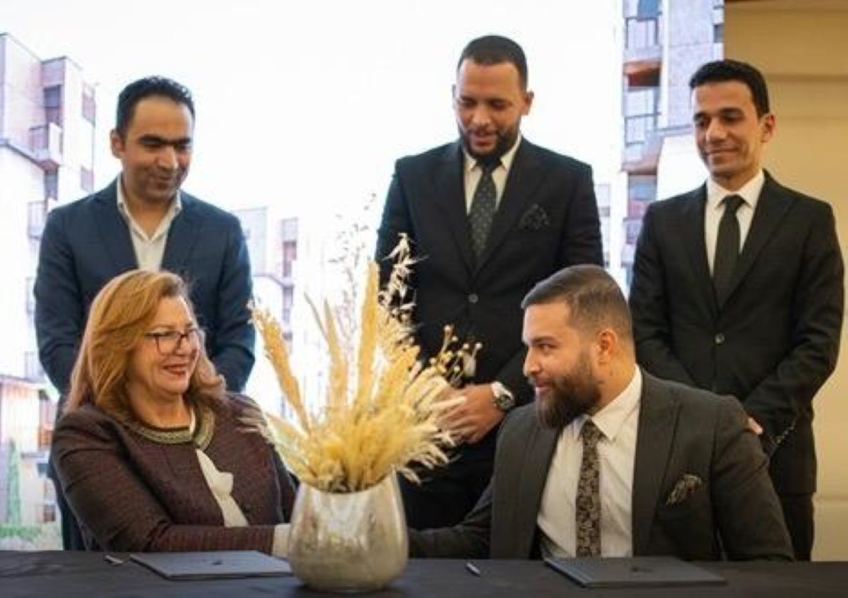 Valero-KAD deal signing event