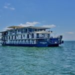 Zambezi-Trader-cruise