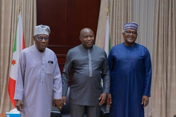 Burundi President, Evariste Ndayishimiye with Aliko Dangote & former Nigerian President Olusegun Obasanjo