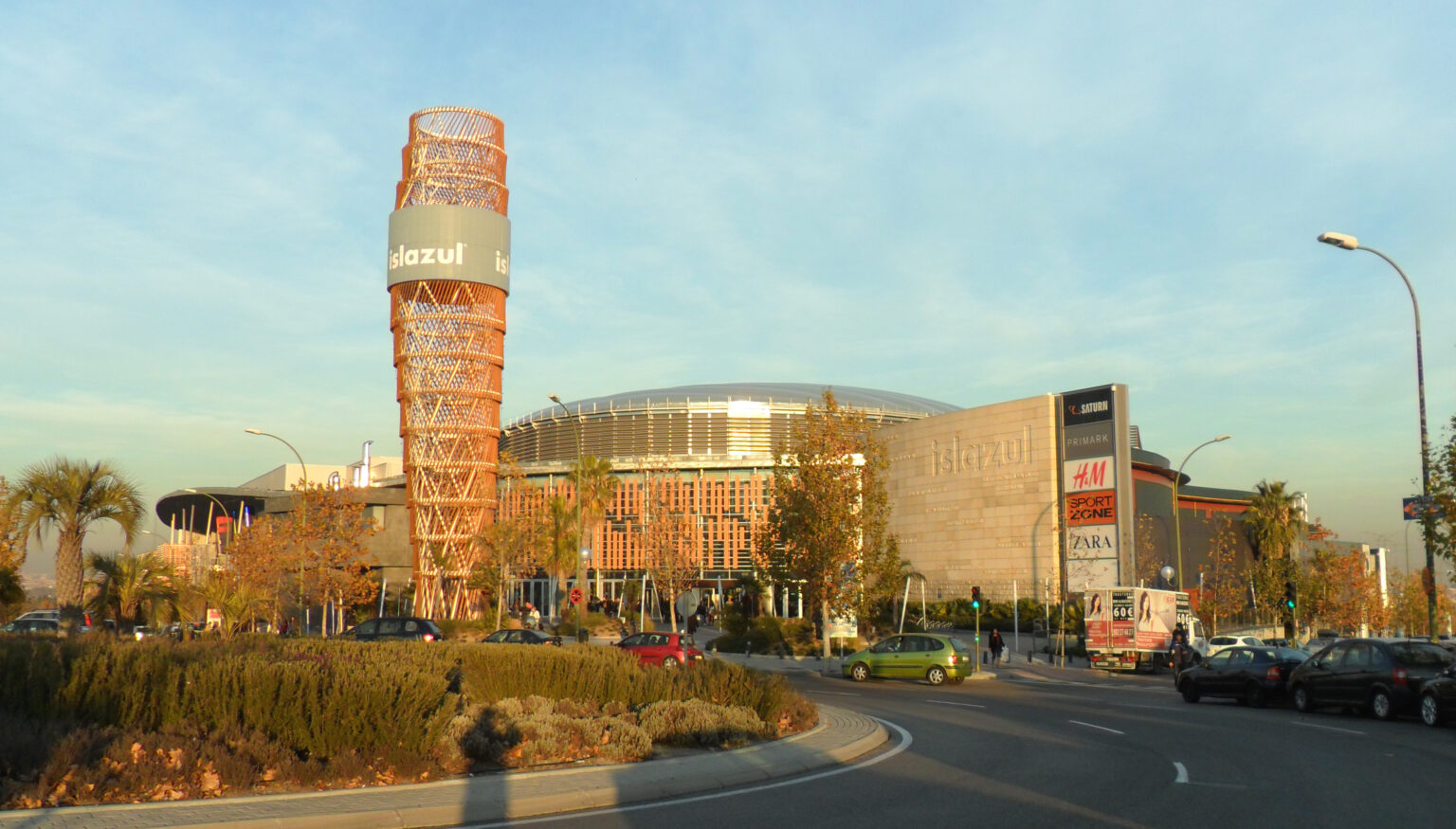 Vukile Islazul Madrid acquisition