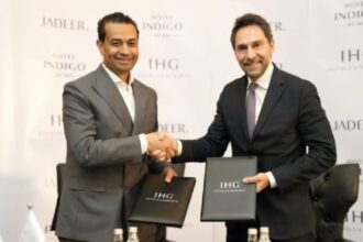 The signing of the management agreement by IHG and Jadeer Group