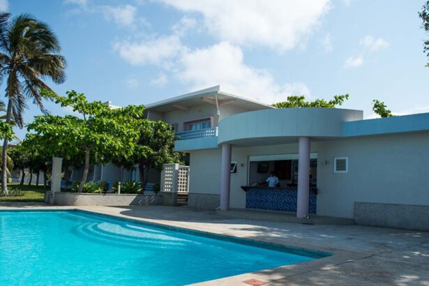 Hotel Dona Ana in Vilanculos offers ocean views and island escapes