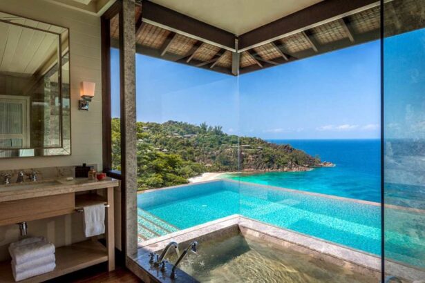 Four Seasons Hotels and Resorts, Seychelles