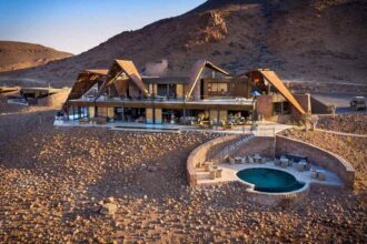 &Beyond Sossusvlei Desert Lodge