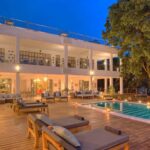 latitude-0-degrees-hotel