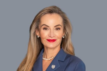 Margaret Nienaber salary