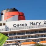 Queen mary 2 docks cruise in Durban