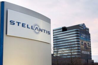 Stellantis, Microsoft expand 5-year AI deal for cloud and car tech push