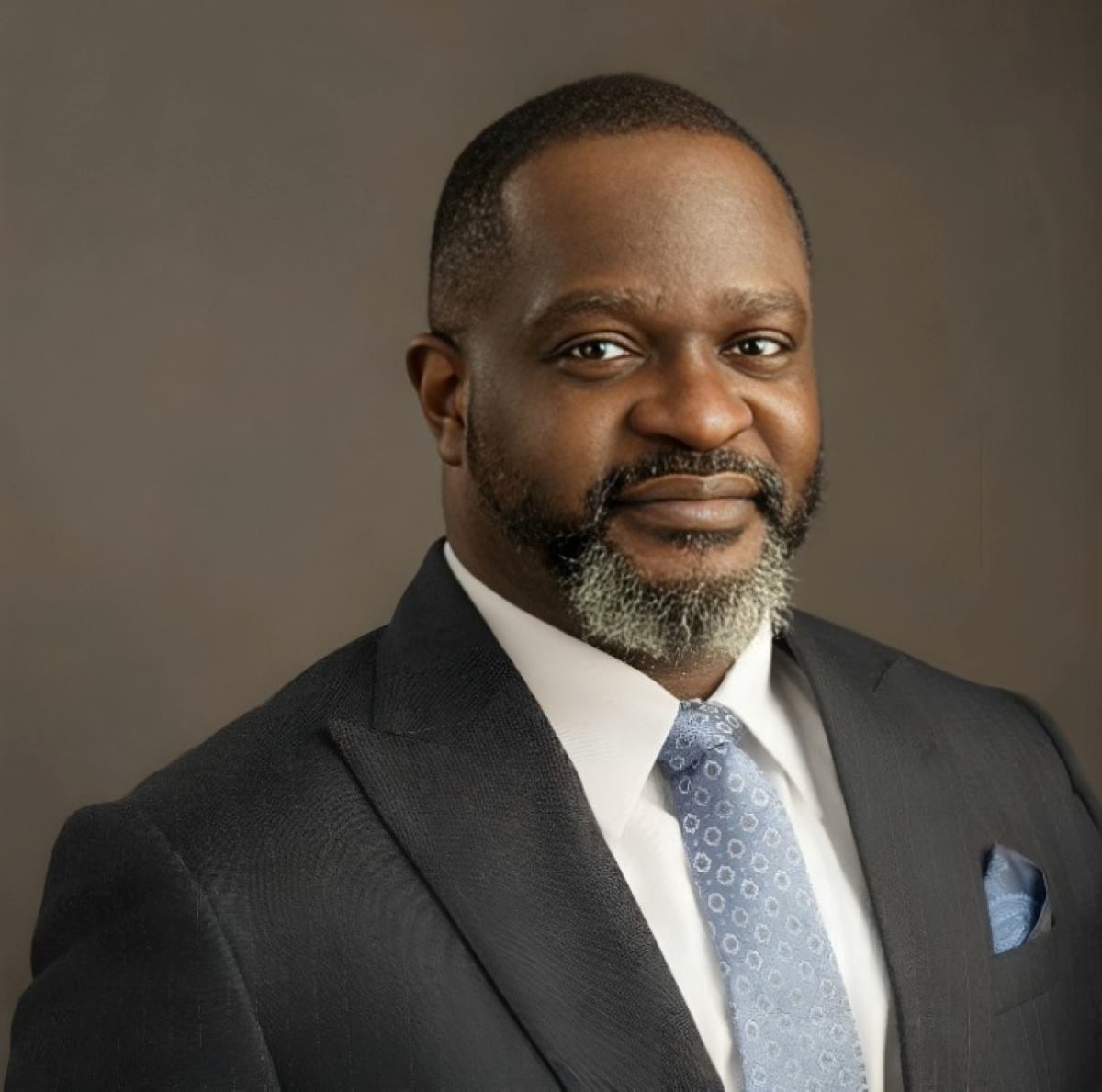 Niyi Toluwalope, MD/CEO of eTranzact