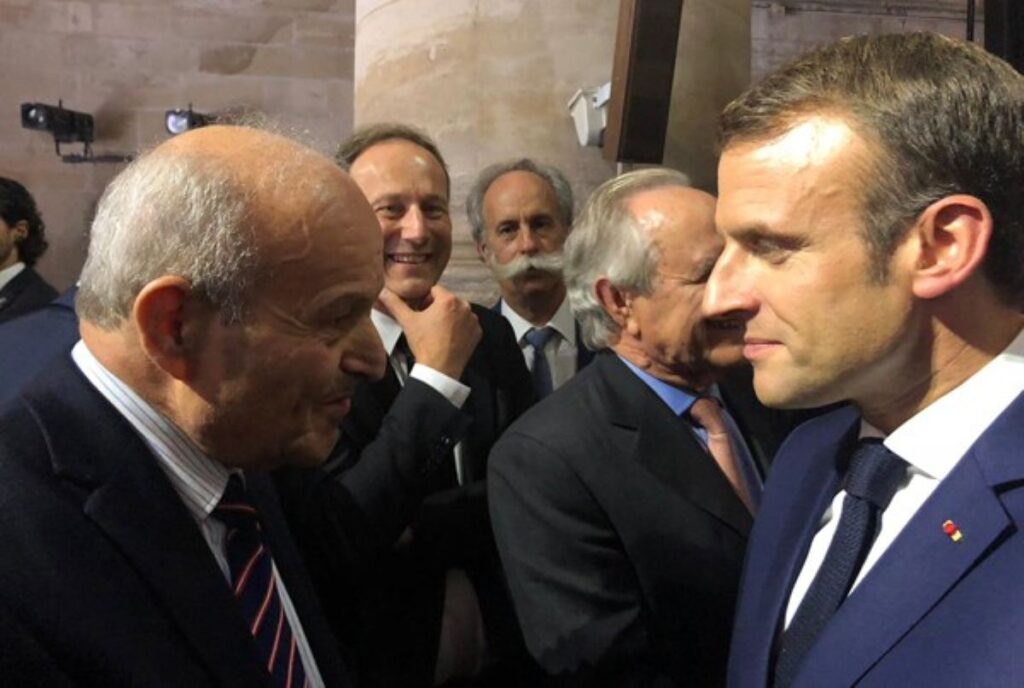 Issad Rebrab meets Emmanuel Macron, President of France, highlighting Cevital’s international business relations.