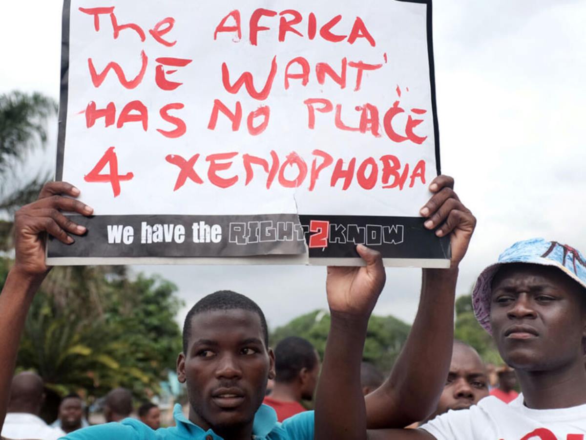 Xenophobic attacks displace Zimbabwe families in South Africa