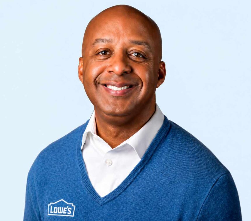 Marvin Ellison Lowe’s compensation