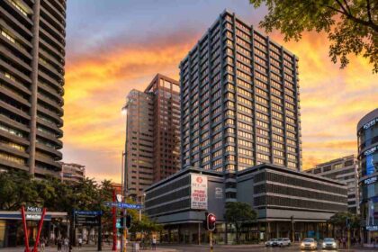 Spear REIT’s 2 Long Street commercial property in Cape Town CBD, part of its Western Cape income-generating portfolio.