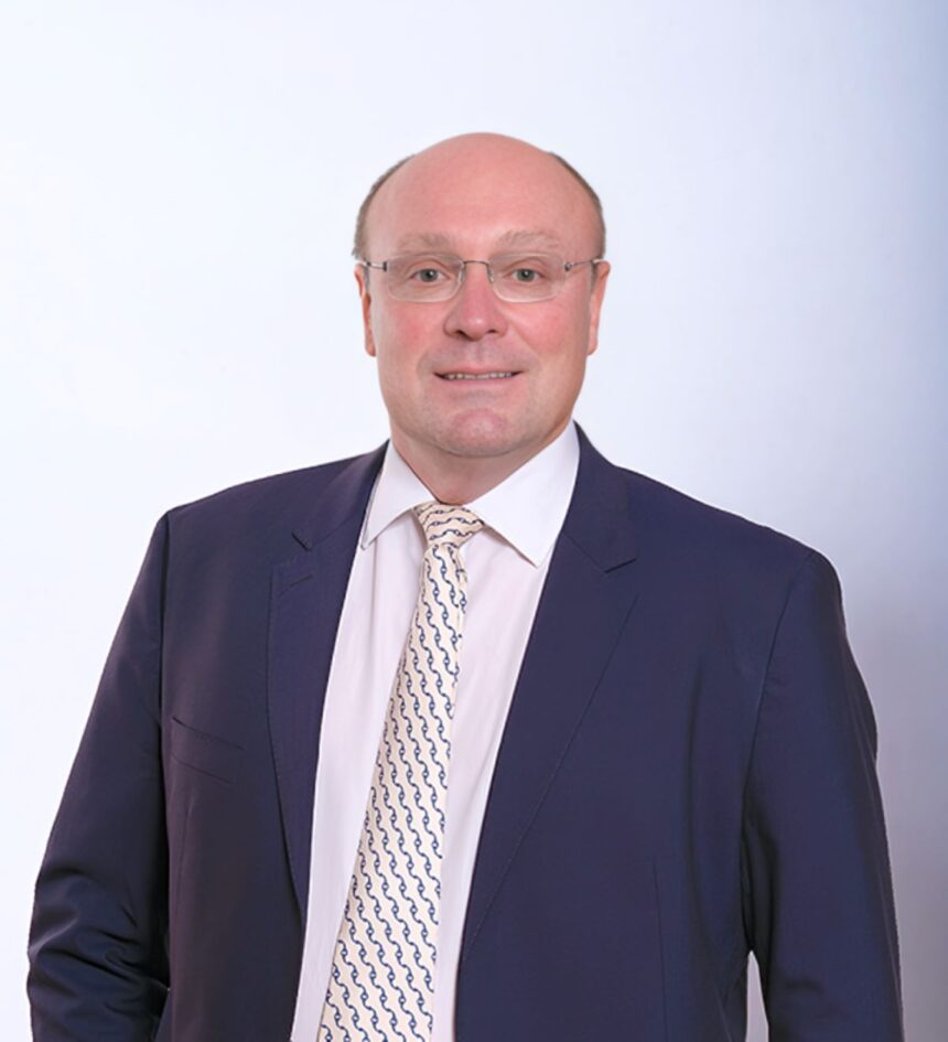 Chris Seabrooke, CEO of Sabvest Capital Ltd.