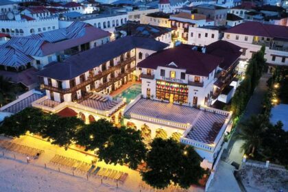 Tembo House Hotel