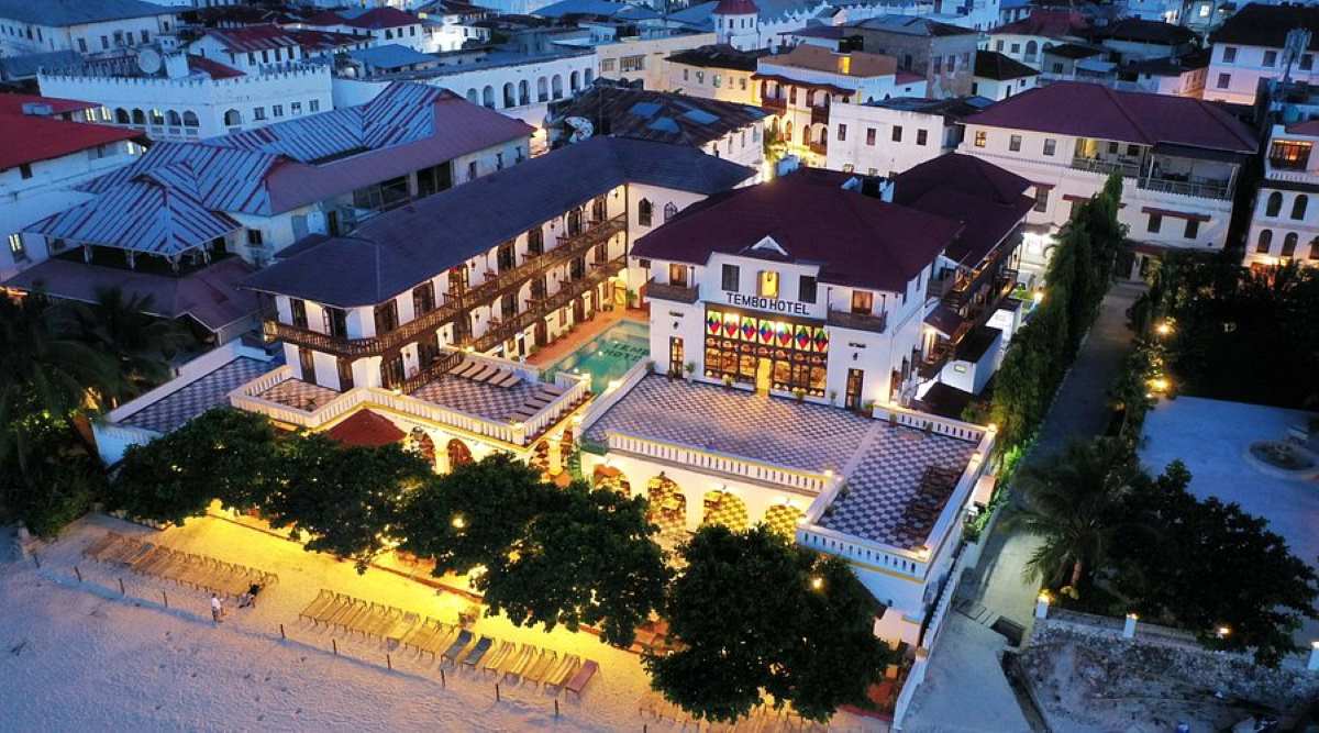 Tembo House Hotel