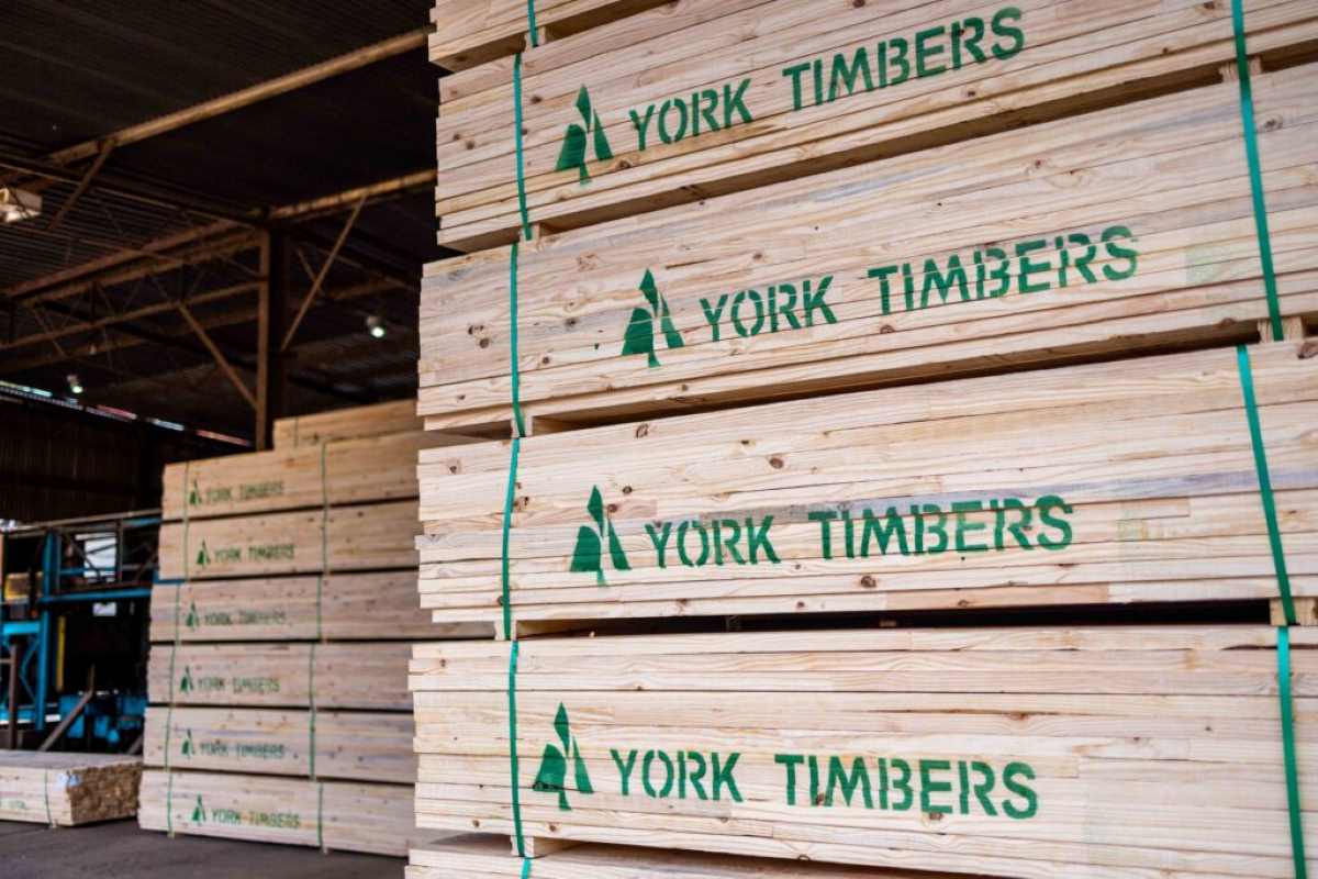 York Timber signs 10-year renewable energy deal with Discovery Green
