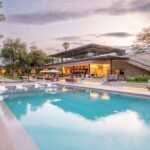Mokuti Etosha Lodge
