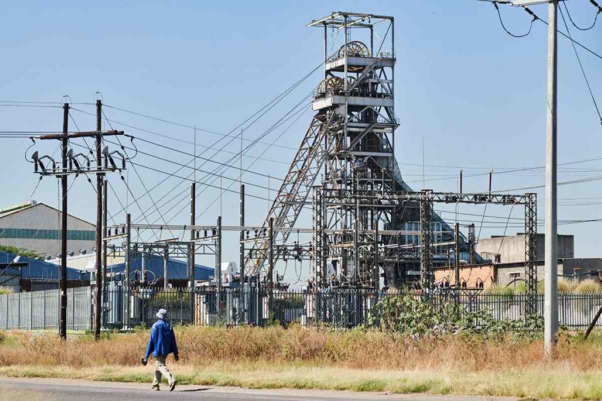 Impala Platinum halts Rustenburg mining after worker deaths, injuries