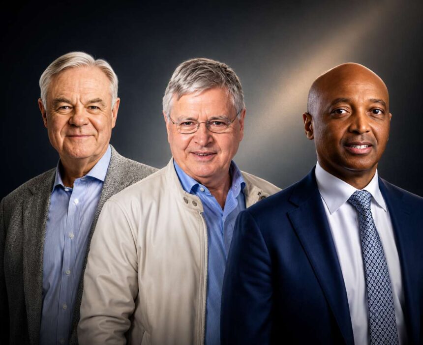 L-R: Patrice Motsepe, Michiel Le Roux, and Koos Bekker