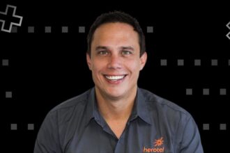Van-Zyl Botha, CEO of Herotel