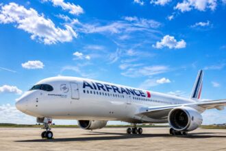 Air France Cape Town-Paris flights.