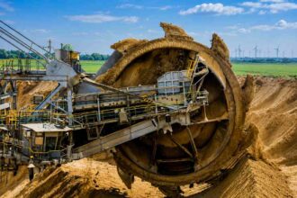 Mali eyes up to $800 million from mining fund for roads and power projects