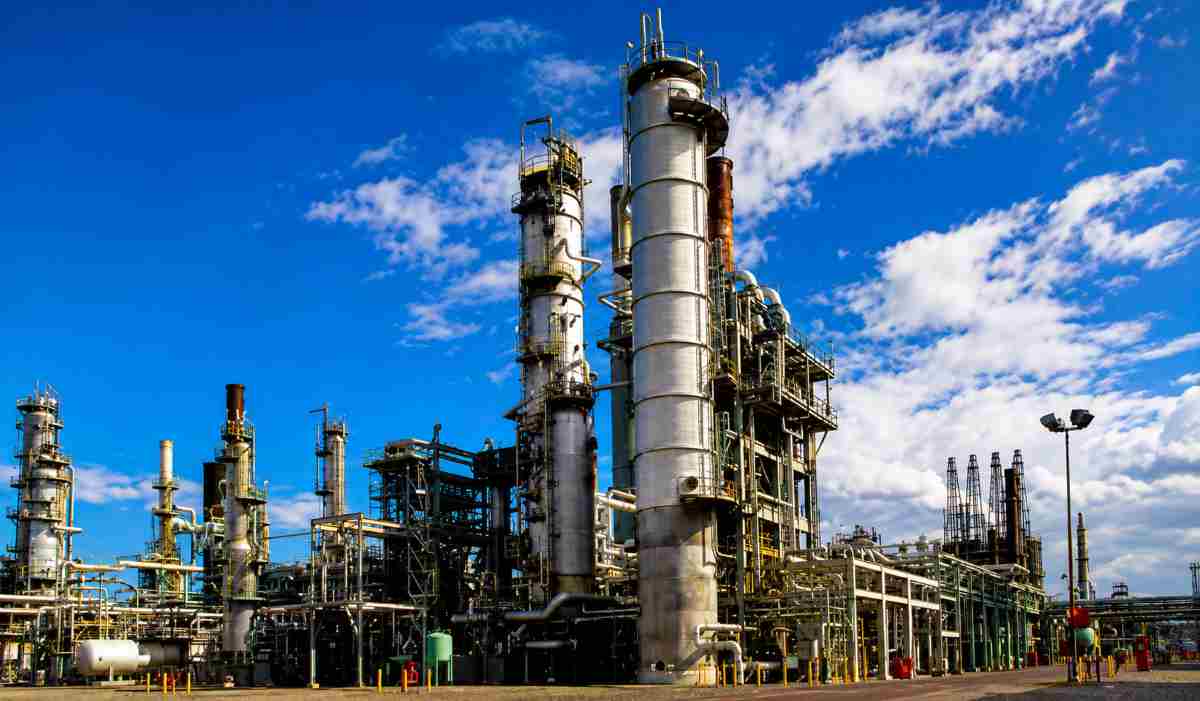 Niger signs $1.9 billion deal with Canadian group to build 100,000 bpd oil refinery