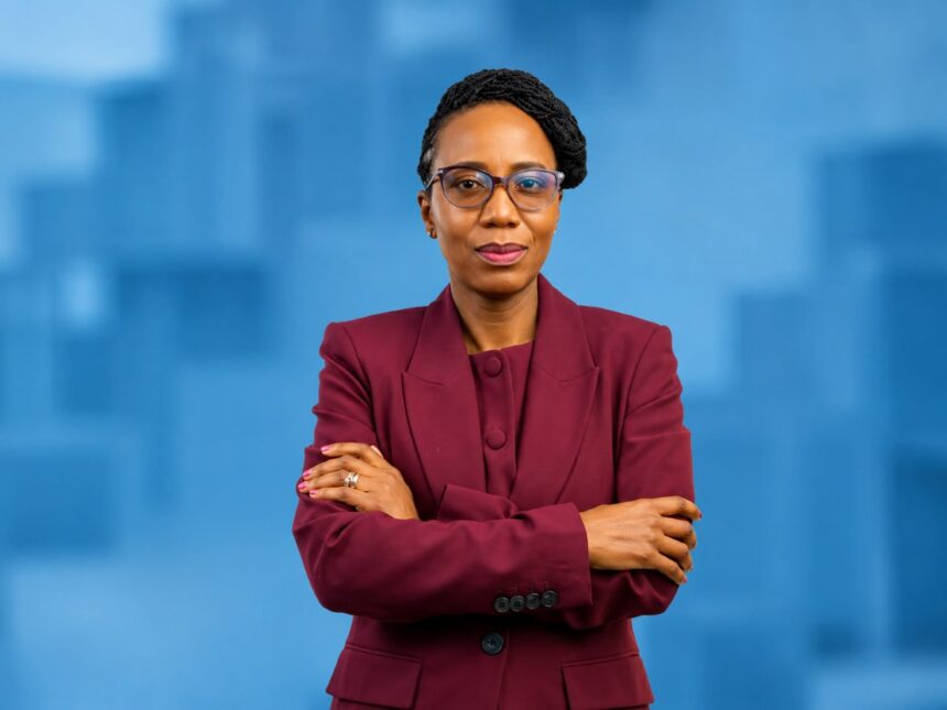 Zimbabwean banker Valeta Mthimkhulu
